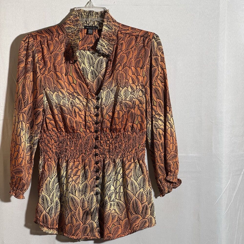 Piano Womens Boho Floral Blouse Size Small Smocked Waist Button Front Casual